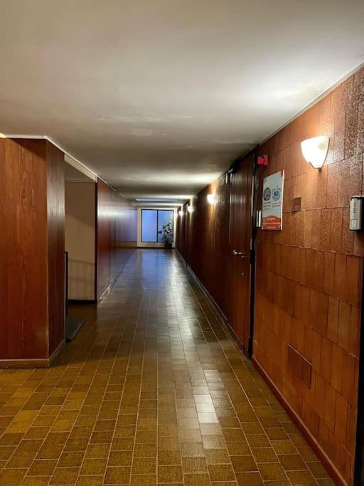 3 Fermate Dal Colosseo - Casa Vacanze Elena - 50 M Da Metro Garbatella Rome Extérieur photo