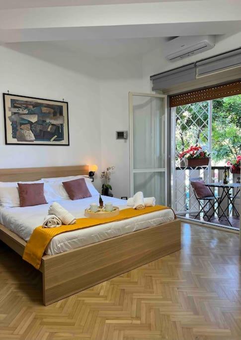 3 Fermate Dal Colosseo - Casa Vacanze Elena - 50 M Da Metro Garbatella Rome Extérieur photo
